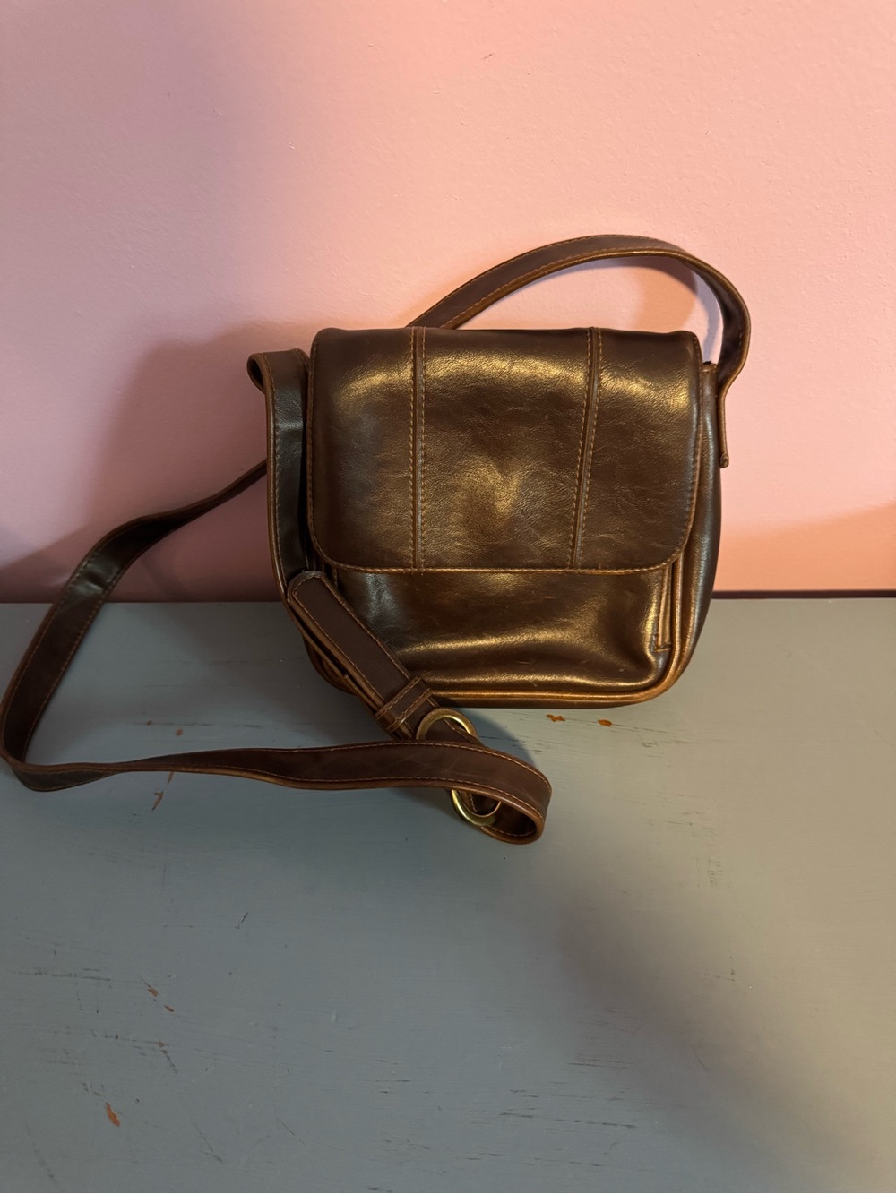Liz Claiborne Two-Tone Brown Leather Crossbody with Black Interior